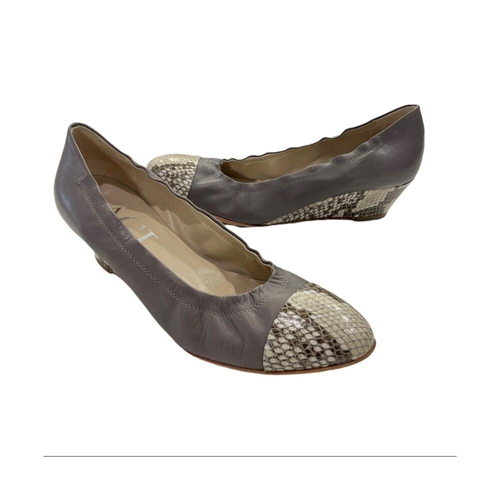 AGL Attilio Giusti Leombruni Jody Cap Toe Wedge Pumps